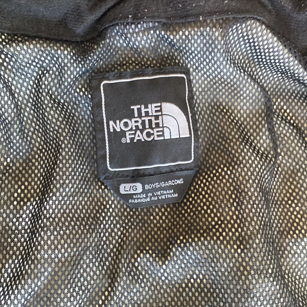 The North Face Black Hooded Big Boys Waterproof Rain Jacket, Boy’s L - Picture 10 of 16